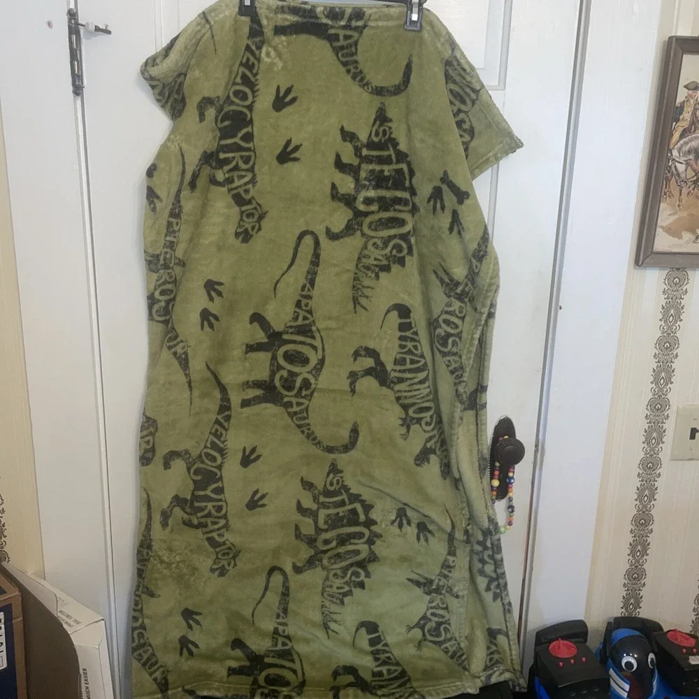 Dinosaur Minky Blanket Olive Green‎ 54